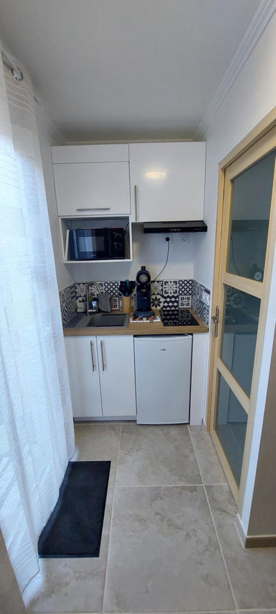 איל-סור-לה-סורג Gite De L'Olivier, Classe, Climatise, Jardin Avec Parking Gratuit Devant Le Logement Et A 5 Minutes Du Centre-Ville A Pied מראה חיצוני תמונה